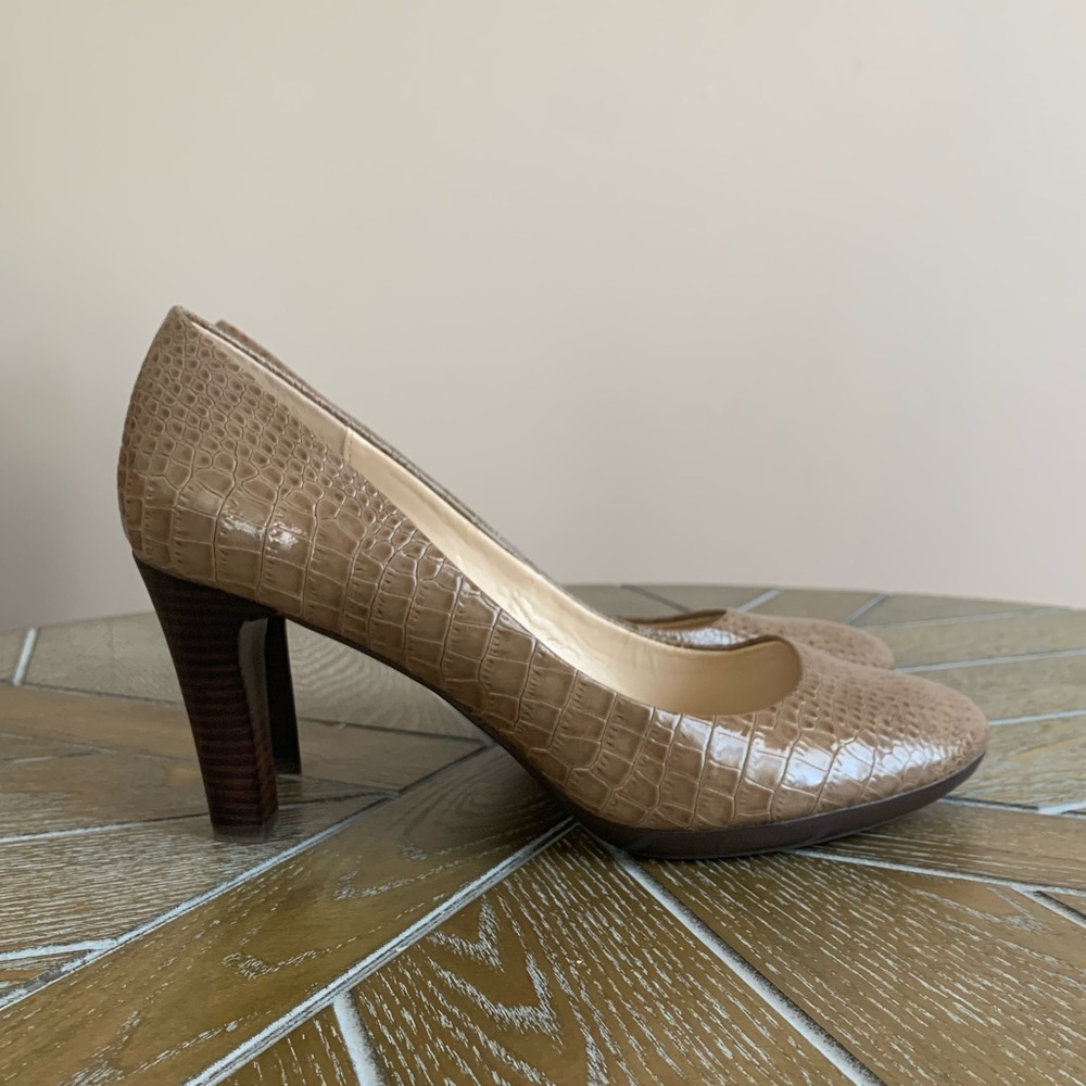 Anne Klein Heels